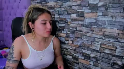 tiny online show from 12-19-24, 10:02