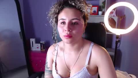 tiny online show from 02-18-25, 05:42