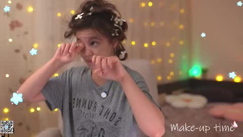 Lyssa     online show from 02-19-25, 01:50