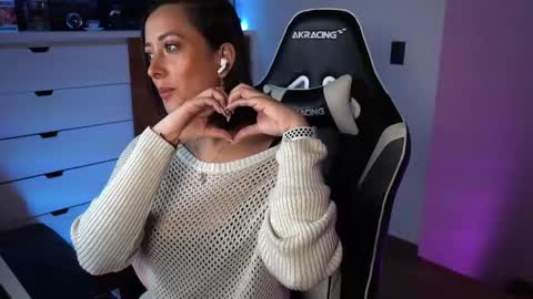 Ana Molly online show from 01-09-25, 09:58