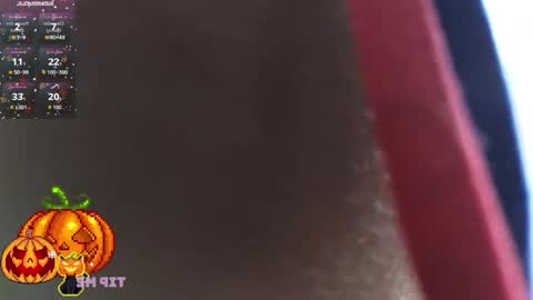 tiny_vixen_ online show from 10-28-25, 02:20