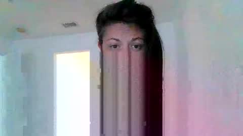 tinyassbossymilf online show from 10-31-25, 05:58