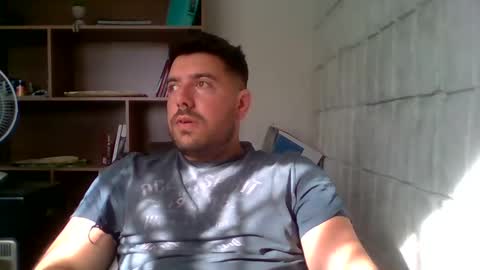 Snapshot of tinycock612931 chatting on 12-04-24, 07:56 Benja online show from 12-04-24, 07:56