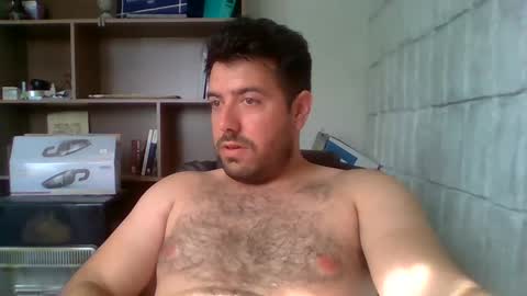 Snapshot of tinycock6129393 chatting on 12-26-24, 07:38 Benja online show from 12-26-24, 07:38