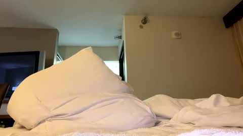 tinycockdaddyyy online show from 01-01-25, 03:57