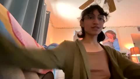 tinyhairycherry online show from 10-23-25, 07:34