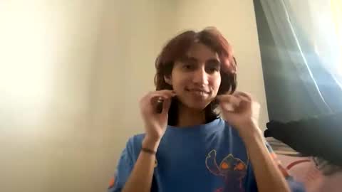 tinyhairycherry online show from 12-19-25, 04:47