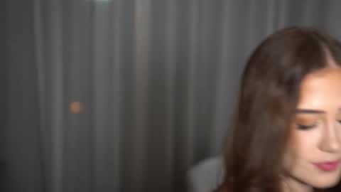 Lili online show from 11-07-25, 06:19