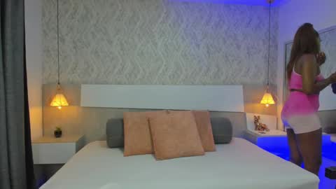 Tisha online show from 04-13-26, 01:00