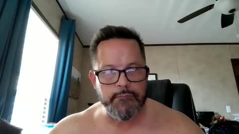 tjhawk86 online show from 01-05-26, 07:39