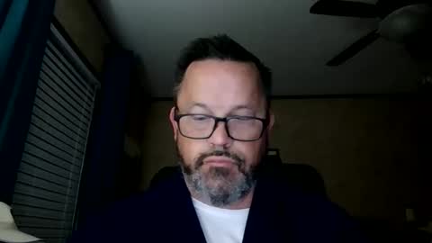 tjhawk86 online show from 01-12-26, 09:47