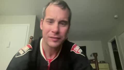 Snapshot of tleigh24 chatting on 01-24-25, 12:20 tleigh24 online show from 01-24-25, 12:20