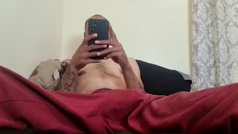 Snapshot of tmvp1 chatting on 10-28-25, 01:47 SlimLuv online show from 10-28-25, 01:47