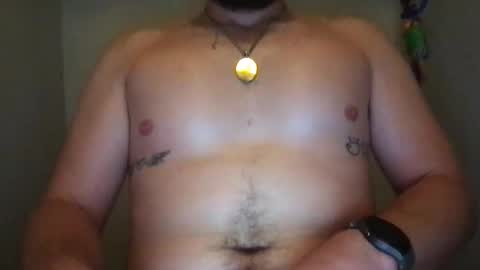 Snapshot of tntubesteak chatting on 10-09-25, 12:14 Fr3ak0n0micz online show from 10-09-25, 12:14