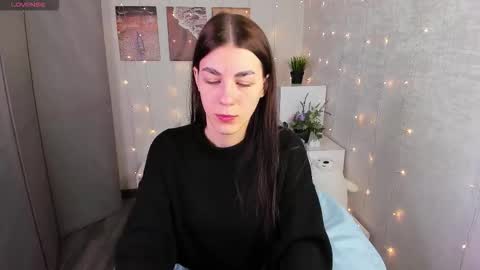 Snapshot of to_your chatting on 10-20-25, 09:59 2 GMT Mo Tu We Th Fr 10am-4am online show from 10-20-25, 09:59