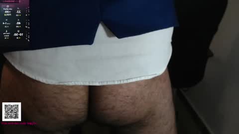 Snapshot of toaster1993 chatting on 12-12-24, 09:58 Leonel online show from 12-12-24, 09:58