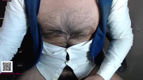 Snapshot of toaster1993 chatting on 01-23-25, 04:48 Leonel online show from 01-23-25, 04:48