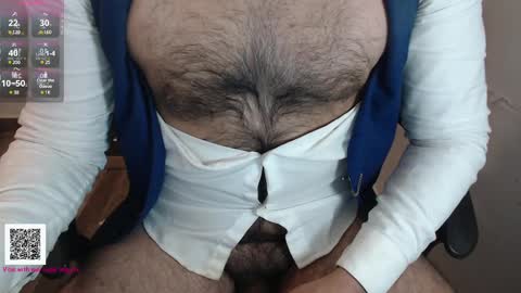 Snapshot of toaster1993 chatting on 03-04-25, 06:07 Leonel online show from 03-04-25, 06:07