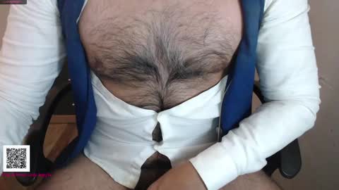 Snapshot of toaster1993 chatting on 03-07-25, 05:49 Leonel online show from 03-07-25, 05:49