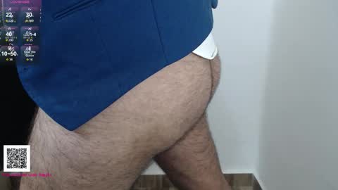 Snapshot of toaster1993 chatting on 09-11-25, 07:47 Leonel online show from 09-11-25, 07:47