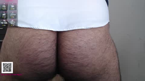 Snapshot of toaster1993 chatting on 09-16-25, 02:40 Leonel online show from 09-16-25, 02:40