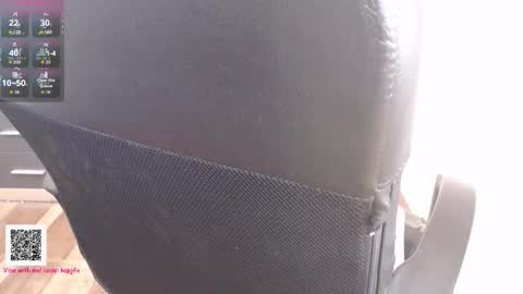 Snapshot of toaster1993 chatting on 10-16-25, 03:24 Leonel online show from 10-16-25, 03:24