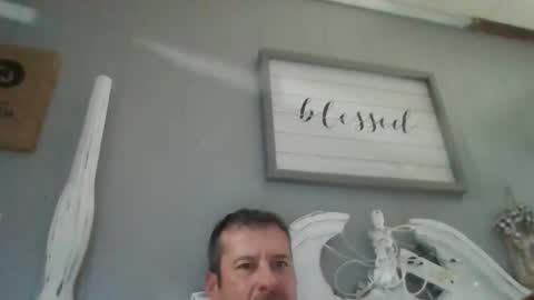 Snapshot of tobias69691227 chatting on 02-18-25, 06:04 tobias69691227 online show from 02-18-25, 06:04