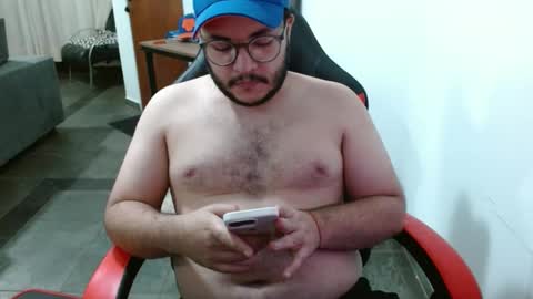 Snapshot of tobias_dimarte chatting on 09-21-25, 12:34 tobias_dimarte online show from 09-21-25, 12:34