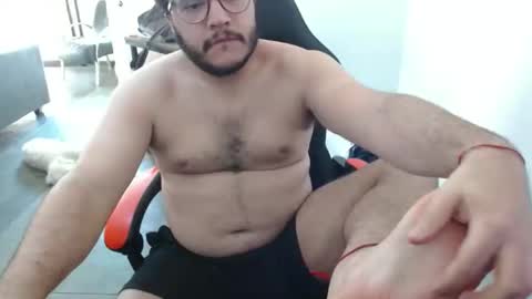 Snapshot of tobias_dimarte chatting on 10-07-25, 07:33 tobias_dimarte online show from 10-07-25, 07:33