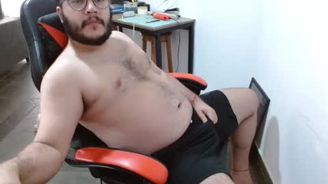 Snapshot of tobias_dimarte chatting on 10-29-25, 01:35 tobias_dimarte online show from 10-29-25, 01:35