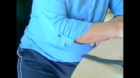 Tobiko online show from 11-25-25, 02:50