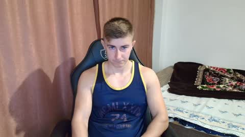 todhorny987 online show from 12-20-24, 05:57