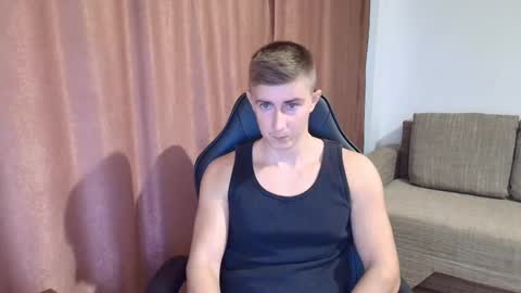 todhorny987 online show from 03-07-25, 10:13