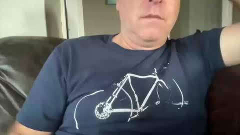 Snapshot of toggaman chatting on 10-20-25, 03:12 Joshua1983 online show from 10-20-25, 03:12