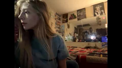 tohottohandletocoldtohold online show from 02-25-26, 04:55