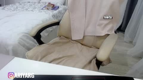 Arina online show from 01-02-25, 11:38