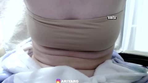 Arina online show from 01-05-26, 11:52