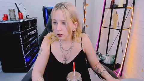 Tolli Moll online show from 12-06-24, 09:10