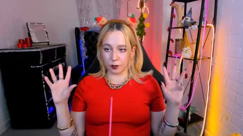 Tolli Moll online show from 12-16-24, 12:06