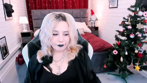 Tolli Moll online show from 01-02-25, 09:11