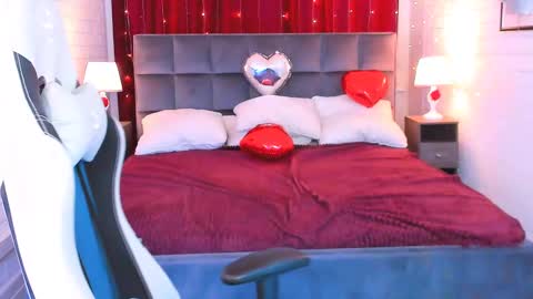 Tolli Moll online show from 02-12-25, 04:22