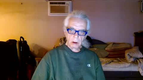 tom112292014 online show from 12-02-24, 03:47