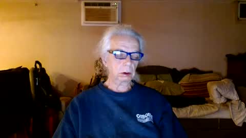tom112292014 online show from 12-16-24, 05:06