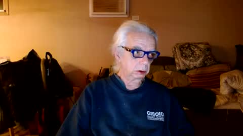 tom112292014 online show from 12-23-24, 02:45