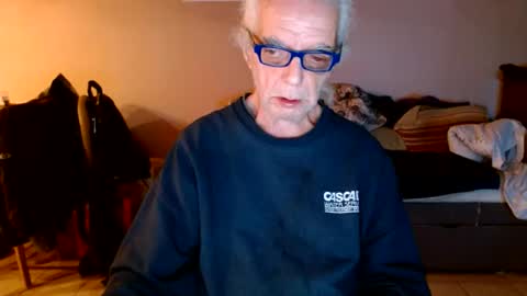 tom112292014 online show from 12-26-24, 03:06