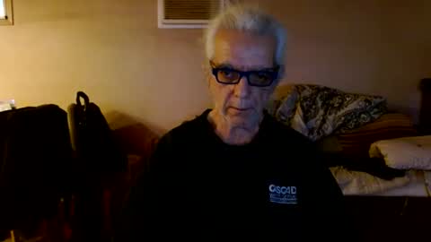 tom112292014 online show from 01-03-25, 01:36