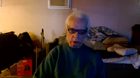 tom112292014 online show from 03-02-25, 01:49