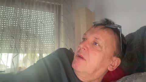 Tom online show from 02-10-26, 04:00