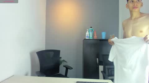 Tom and Bunny online show from 09-17-25, 12:07