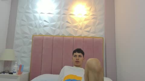 Tom and Bunny online show from 09-19-25, 11:44